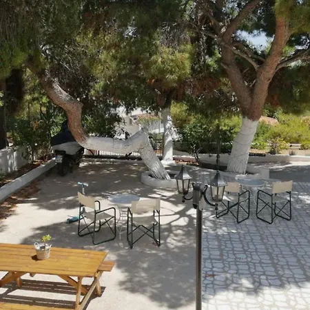 Aparthotel Pefkides Aegina Boutique