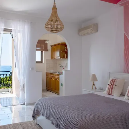 Aparthotel Pefkides Aegina Boutique Agia Marina (Aegina)